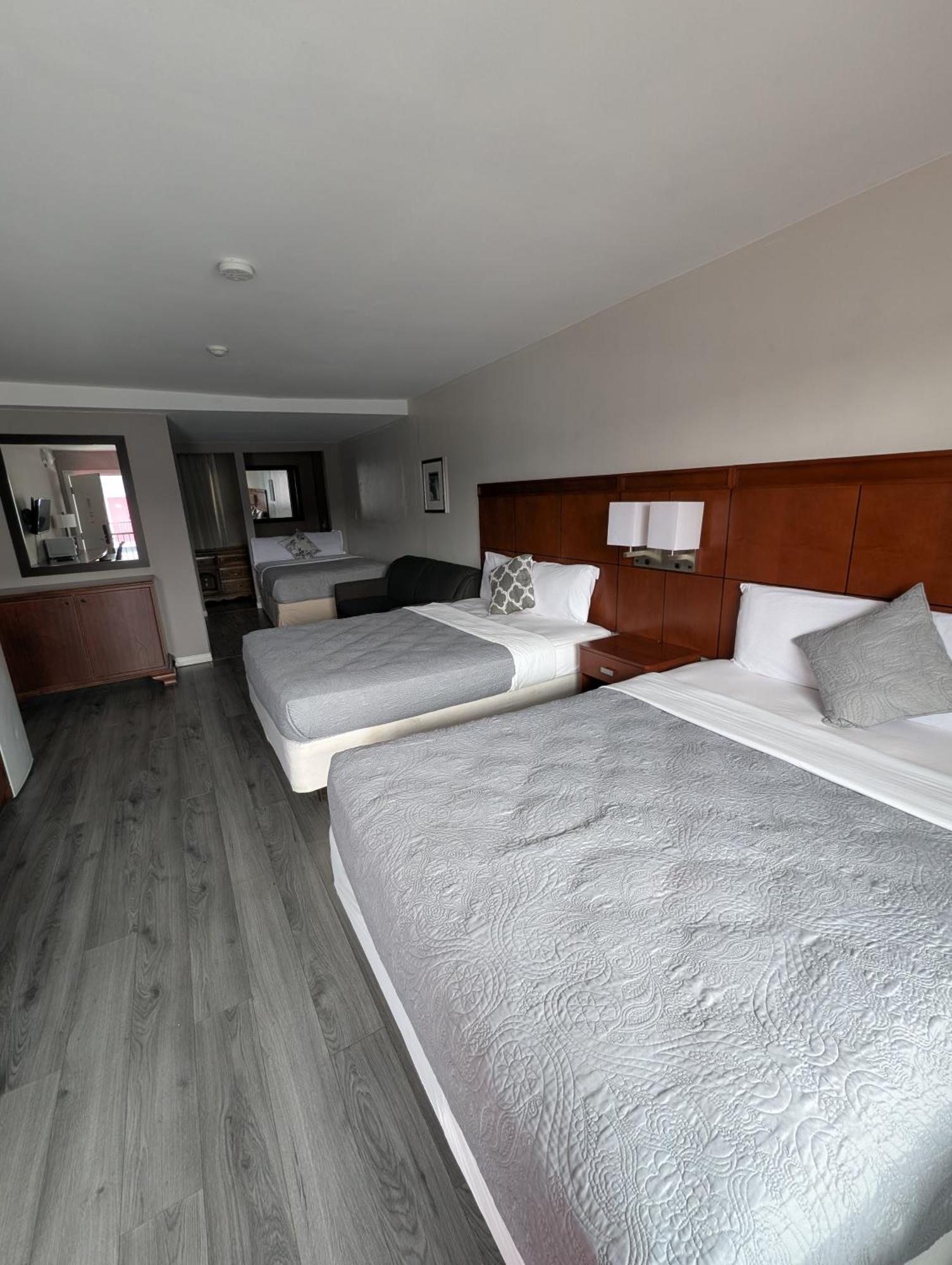 7 Nights Stay ไนแอการาฟอลส์ ภายนอก รูปภาพ