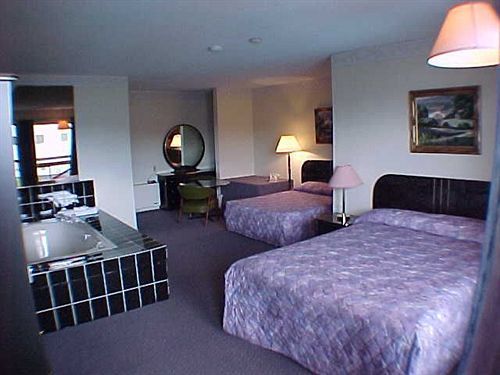 7 Nights Stay ไนแอการาฟอลส์ ภายนอก รูปภาพ